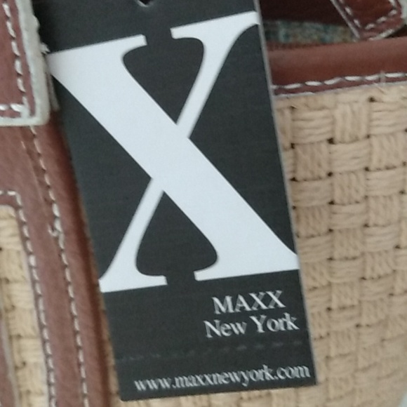 Maxx New York Woven Shoulder Bag with Matching Wristlet | Tan & Brown Vinyl Trim - Picture 8 of 15